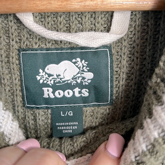Roots Long Sleeve 100% Cotton Sweater Hoodie size L - Picture 2 of 8